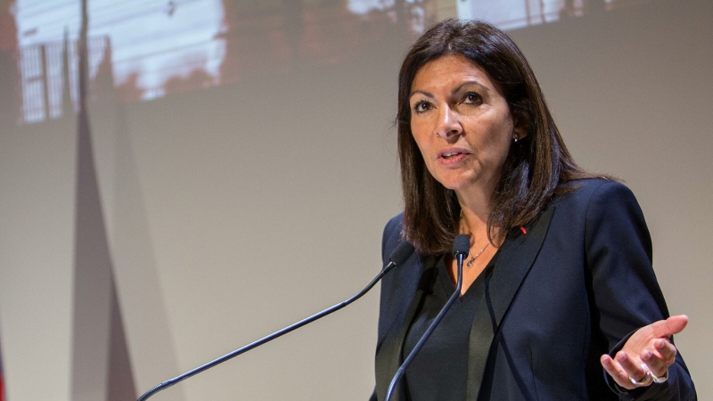 Мэр Парижа назвала встречу с Тихановской "большой честью"