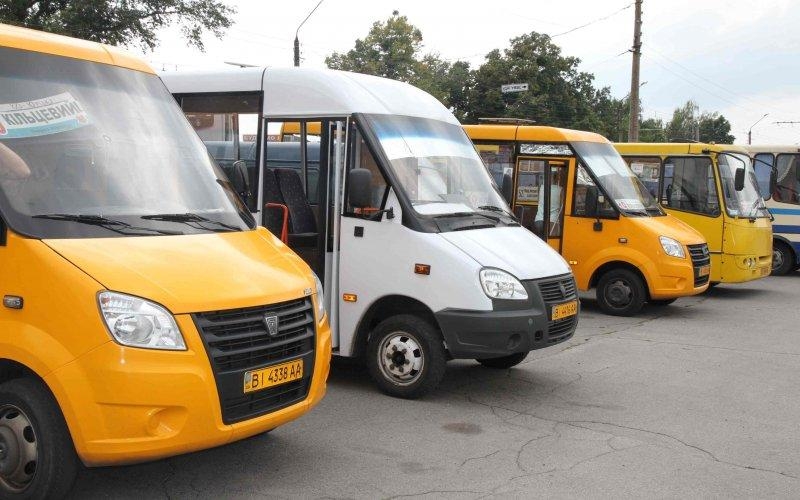 Проезд в пригородных маршрутках Киева резко подскочил: что случилось