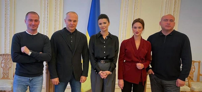 Шуфрич стал совладельцем прикрытого "канала Медведчука" (фото)