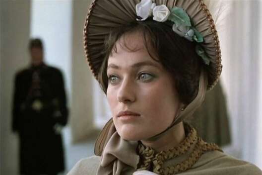 Лариса Гузеева: знаменитые любовники, муж-наркоман и путь к деньгам и славе