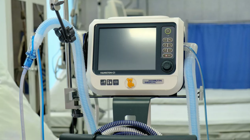 В Москве на ИВЛ находятся 749 человек