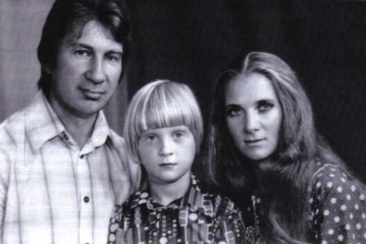 Антин Мухарский потерял отца - умер известный режиссер Дмитрий Мухарский