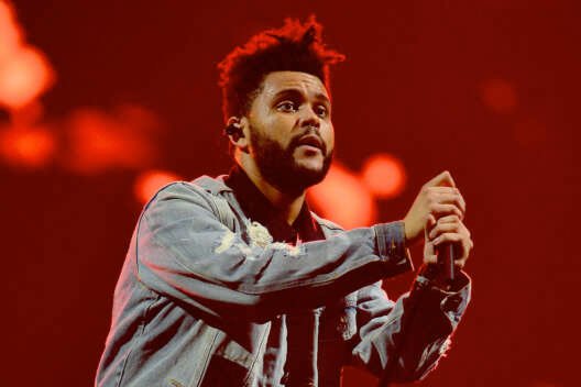 The Weeknd выпустил клип "Die For You" с отсылками к "Очень странным делам"