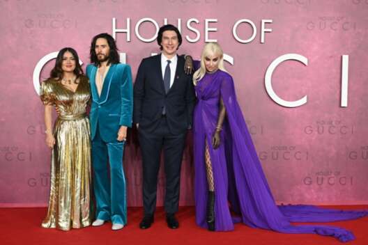 В Лондоне состоялась премьера "Дома Гуччи" с Леди Гагой и Джаредом Лето