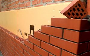 Лицевой облицовочный кирпич: размеры, толщина стенок, разновидности