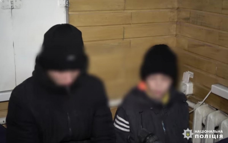 Научился водить в интернете: в Харькове нашли детей из Сумской области, сбежавших от приемного отца на его авто (видео)