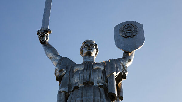 США испугались воевать с Россией и признали Украину сферой влияния Москвы