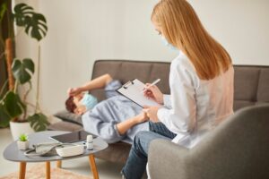 Нарколог на дом в Балашихе: ключевые аспекты лечения зависимостей